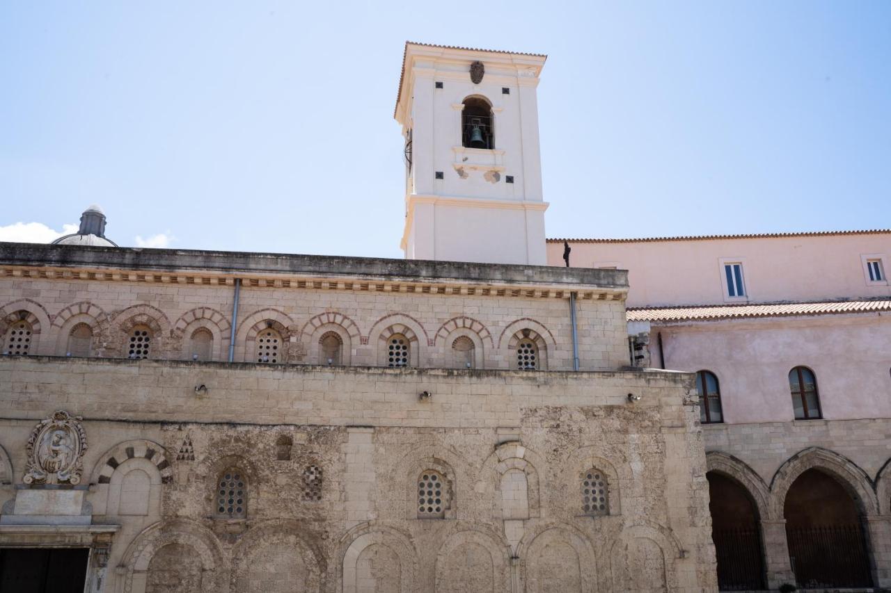 Palazzo Tranfo Al Duomo